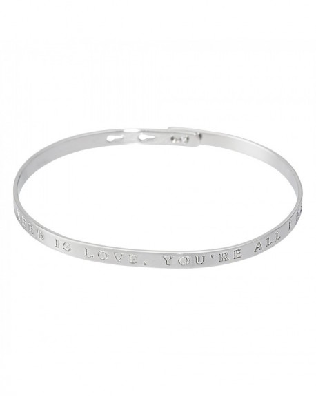 Bracelet à message "ALL YOU NEED IS LOVE, YOU'RE ALL I NEED" en Laiton